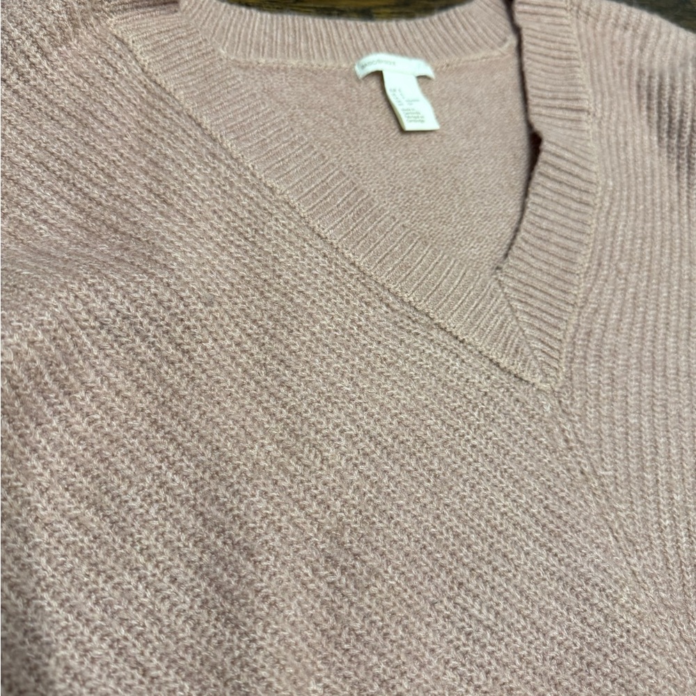 H&M Soft Pink Knit Tunic Sweater, Size: S - Picture 3 of 5